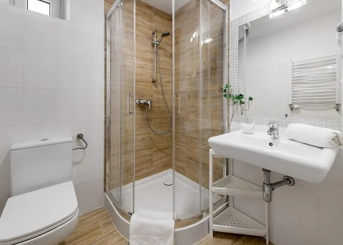 ホームステイ Zakatek