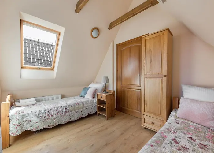 ホームステイ Zakatek