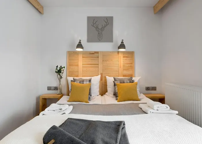 ホームステイ Zakatek ザコパネ