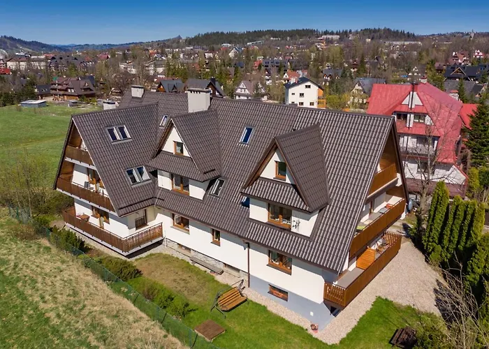 ホームステイ Zakatek